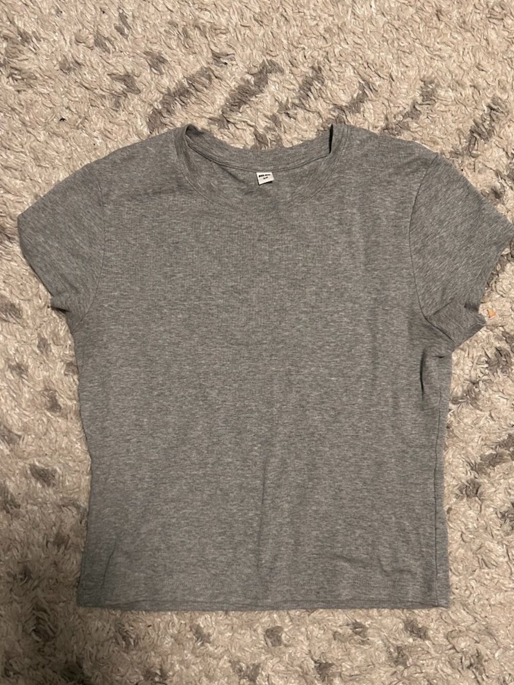 3/$15 🟣 Uniqlo Mini Tee, Heathered Grey, Size Small